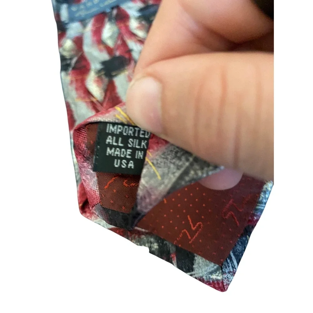 Gloria Vanderbilt Mens Silk Necktie Red Black Silver Abstract Geometric USA Made